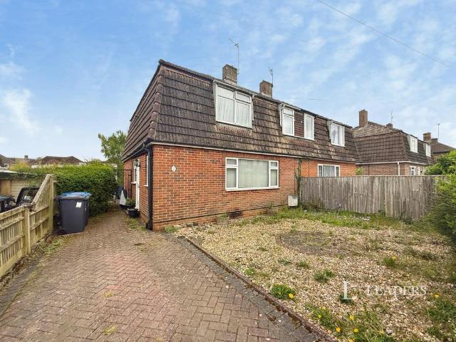 House for rent in World's End, Perryfields