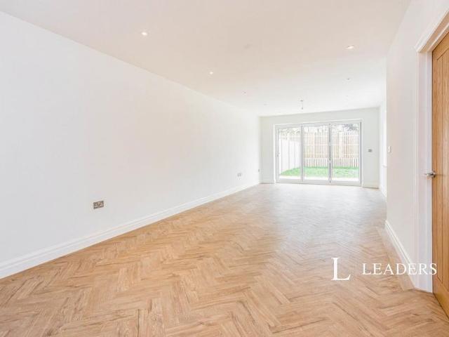 House for rent in Splaynes Green, Wealden