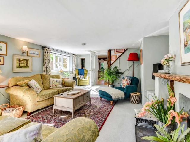 House for rent in Marehill, Horsham