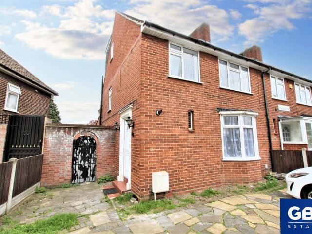 House for rent in Thames View, Greater London
