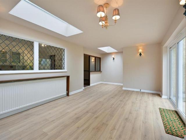 House for rent in Red Hill, Surrey