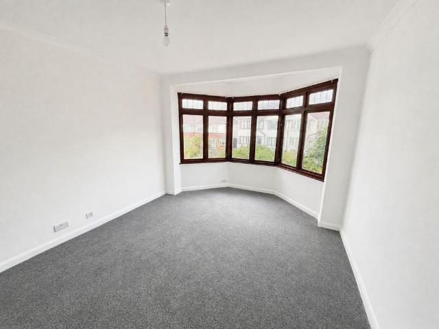 House for rent in Chigwell Row, Epping Forest