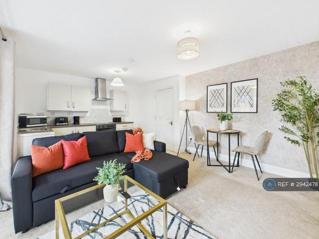 House for rent in Dodderhill, Crookhill