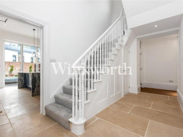 House for rent in Harringay, Greater London