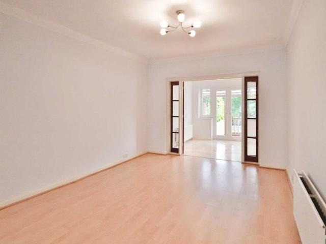 House for rent in Worcester Park, Greater London