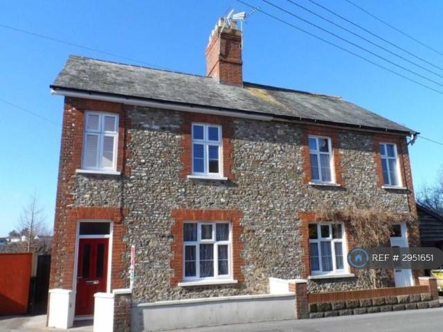 House for rent in Littletown, Budlake