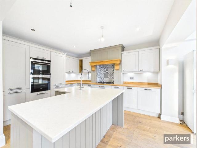 House for rent in Caversham Park, Reading