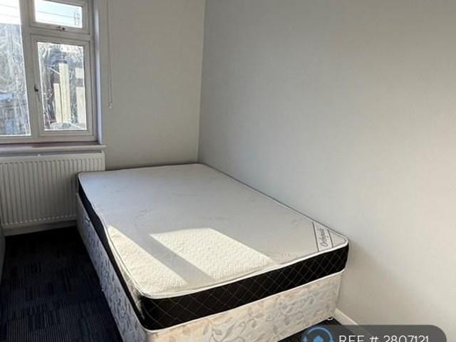 Room for rent in New Malden, Greater London
