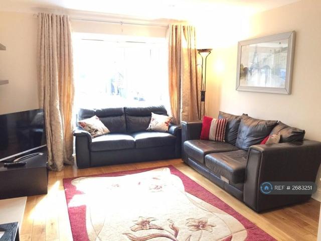 House for rent in Barnwell, Arbury