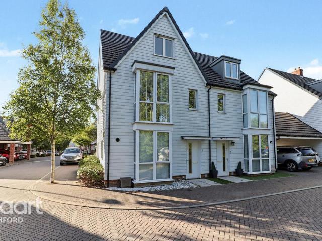 House for rent in Repton Park South, Ashford