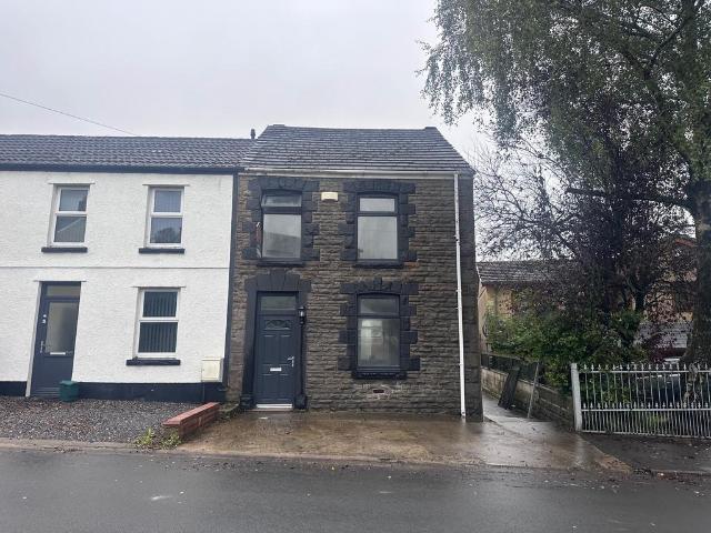 House for rent in Glais, Wales
