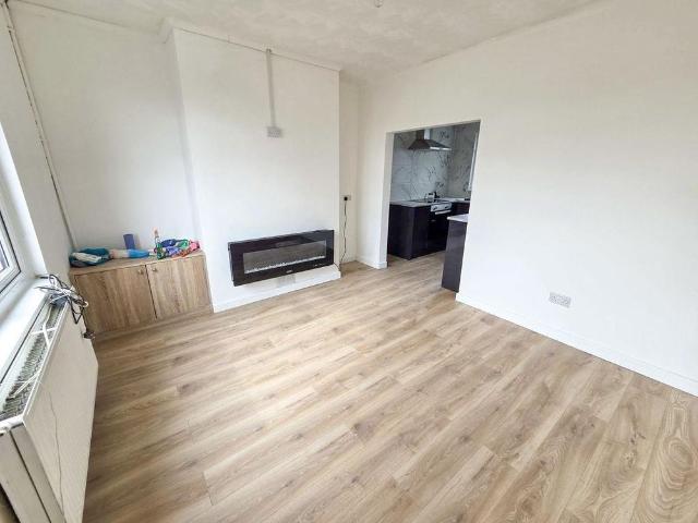 House for rent in Gilfach, Wales