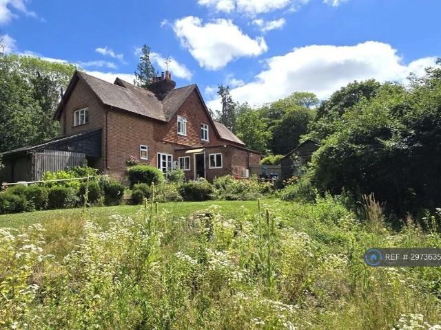 House for rent in Hillview, Surrey
