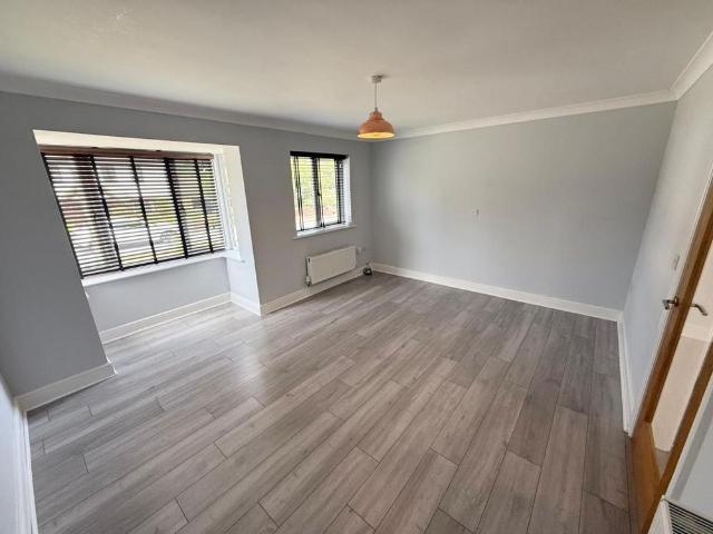 House for rent in Gorslas, Foelgastell