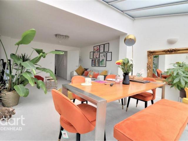 House for rent in Daws Hill, Cressex