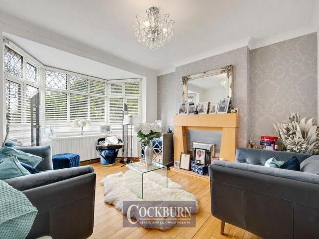 House for rent in Edgebury, Greater London