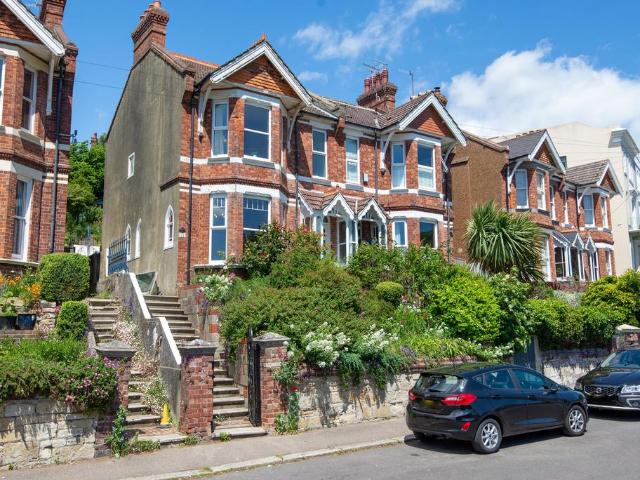 House for rent in High Wickham, Guestling Green