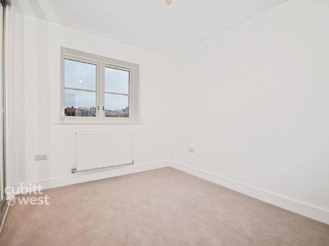 House for rent in Chichester, Littlecote