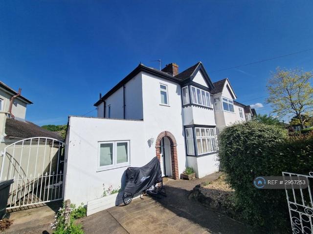 House for rent in Peachcroft, Dromore