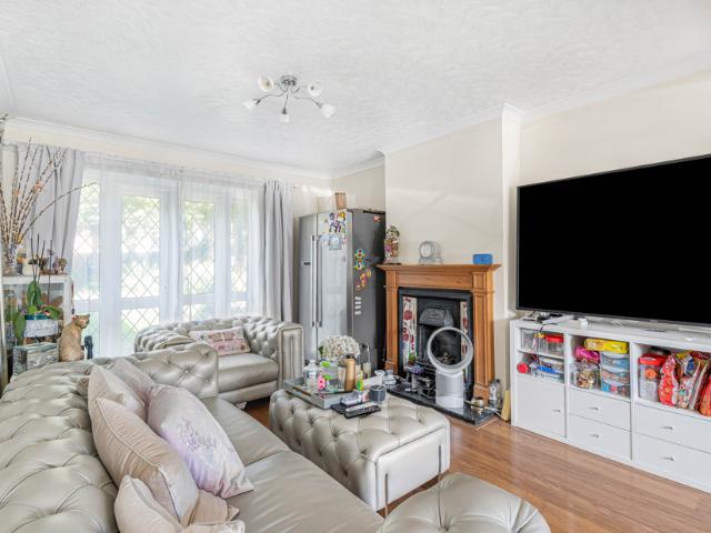 House for rent in Harrow Weald, Greater London