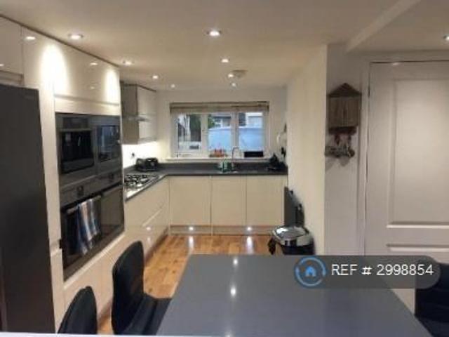 House for rent in Strode, Devon
