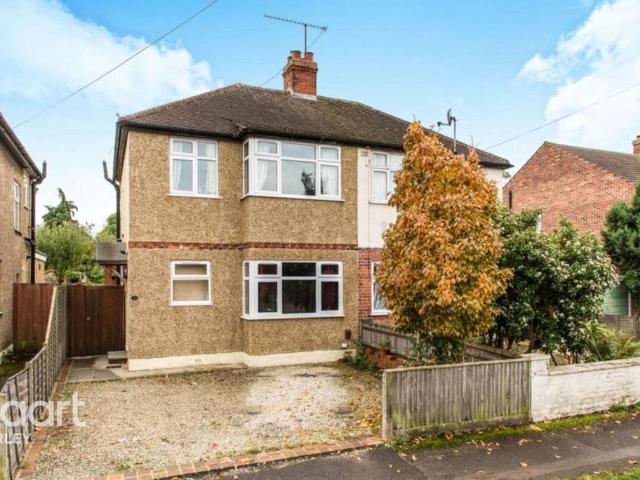 House for rent in Shinfield