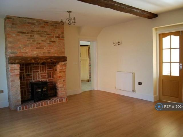 House for rent in Barton In Fabis, East Midlands