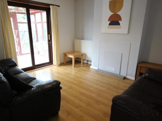 House for rent in Dines Green, Worcester