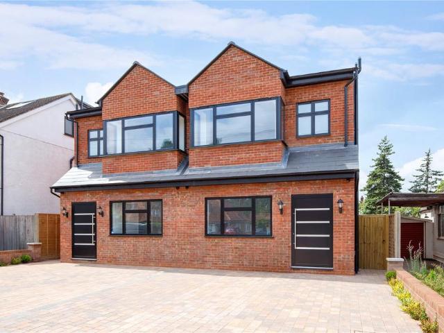 House for rent in Elstree and Borehamwood, Borehamwood