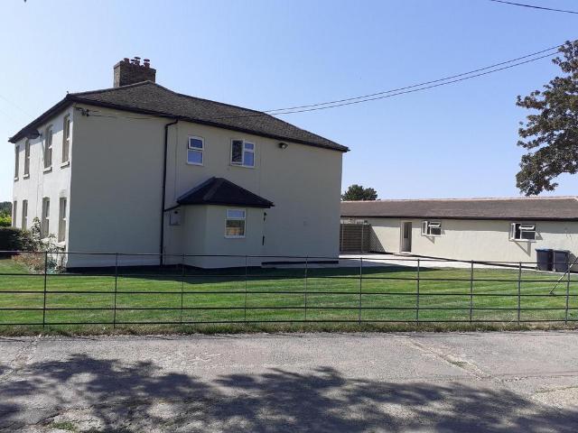 House for rent in Little Laver, Epping