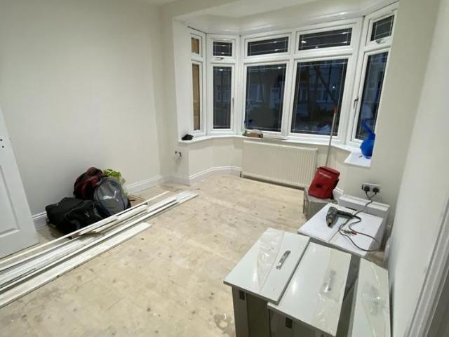 House for rent in London Borough of Ealing, Greater London