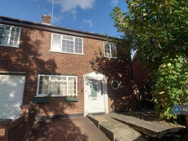 House for rent in Finchley, Greater London