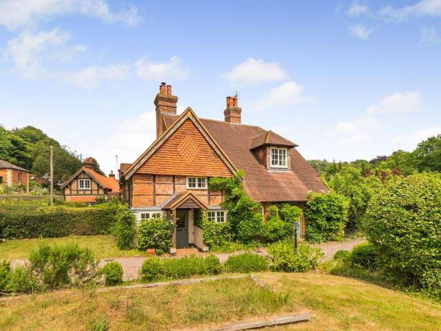 House for rent in Holmbury St Mary, Westborough