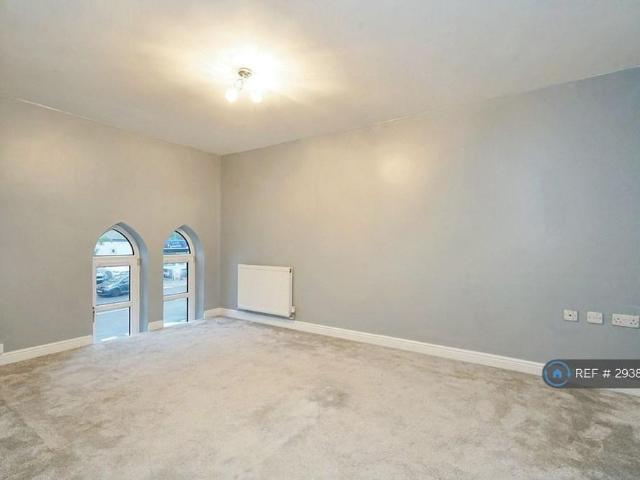 House for rent in Exley, Siddal