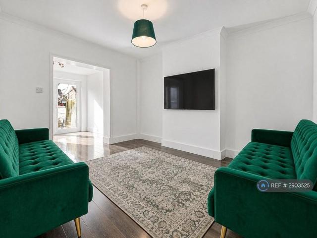 House for rent in North Feltham, Greater London
