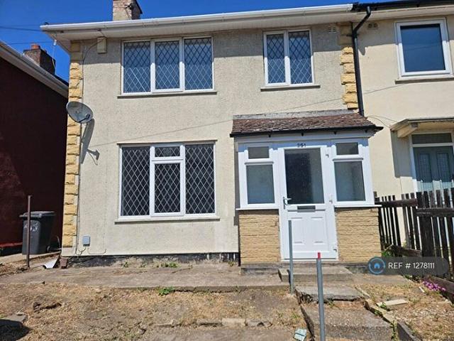 Apartment for rent in New Parks, Old Wharf