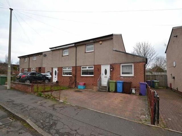 Apartment for rent in Carmyle, Scotland