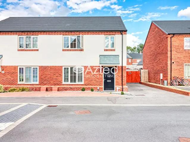 Apartment for rent in Shenley Wood, Milton Keynes