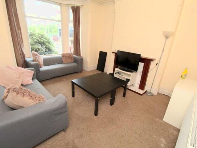 Apartment for rent in Abbey Park, Barton In Fabis