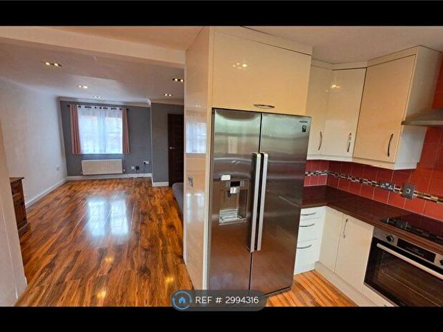 Apartment for rent in Shenley Brook End, Milton Keynes