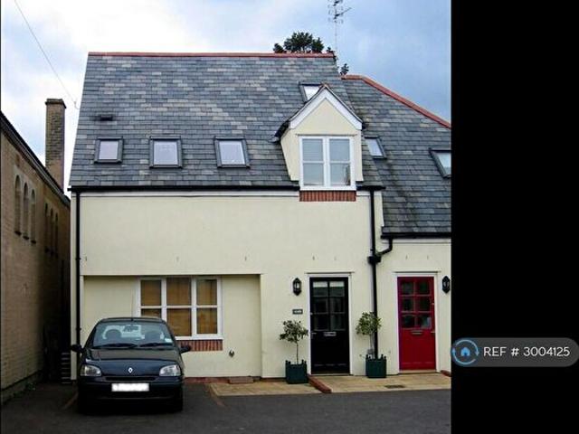 Apartment for rent in Robin Hood, The Slade
