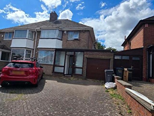 Apartment for rent in Kitts Green, Ward End