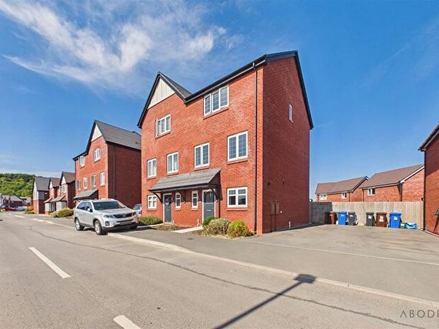 Apartment for rent in Beamhurst, Staffordshire