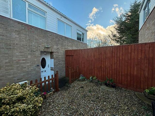 Apartment for rent in Wolverton and Greenleys, Old Wolverton