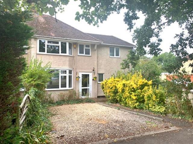 Apartment for rent in Old Marston, The Slade