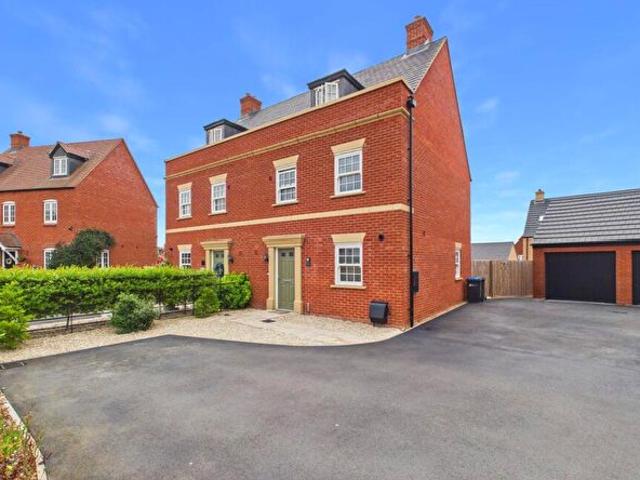 Apartment for rent in Towcester, Northamptonshire