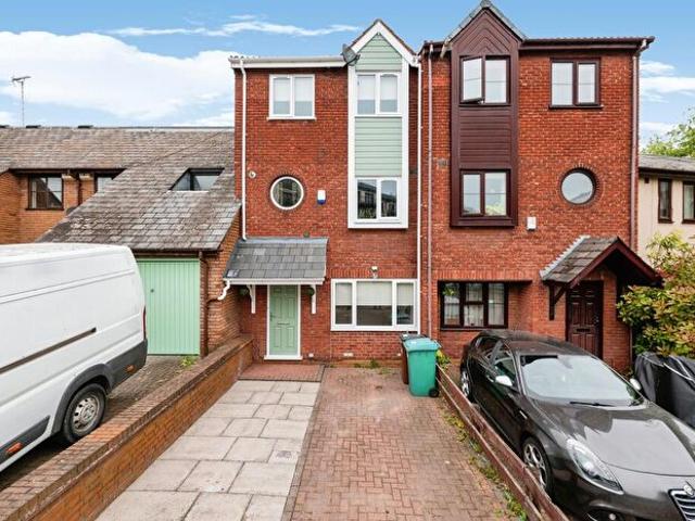 Apartment for rent in The Meadows, Haddon