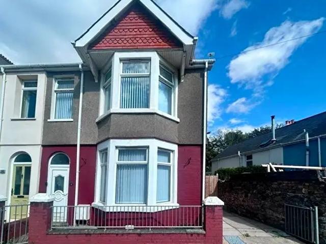 Apartment for rent in Porthcawl, Nottage