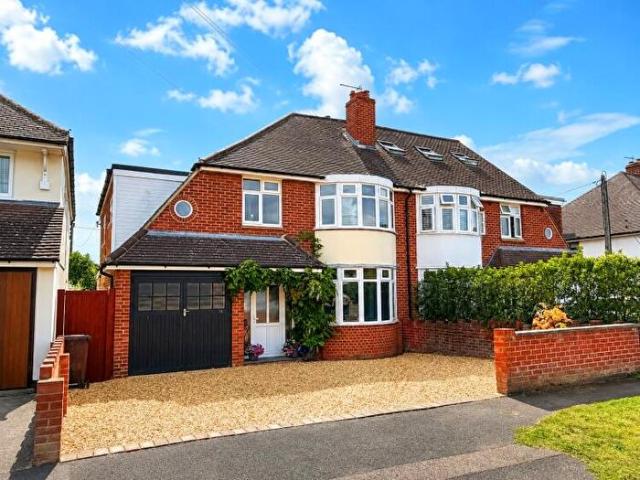 Apartment for rent in Dromore, Oxfordshire