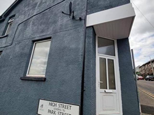 Apartment for rent in Cwm Clydach, Gelli